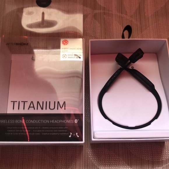 (Aftershocks) wireless Bluetooth headphones, - Picture 5 of 14